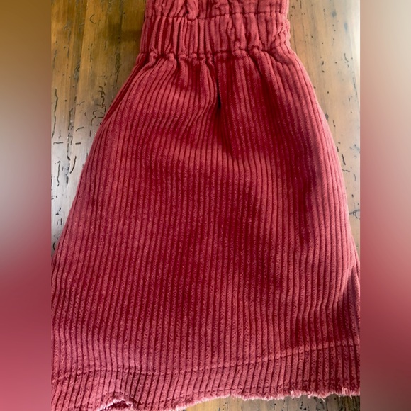 VICI Etophe studio paper bag, high waisted corduroy shorts w/pockets small. - Picture 11 of 15